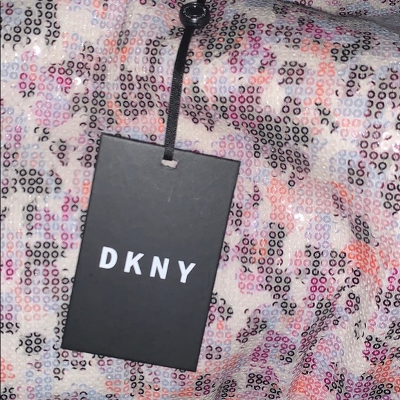 ☀️NWT DKNY SEQUIN TOP - Picture 10 of 10
